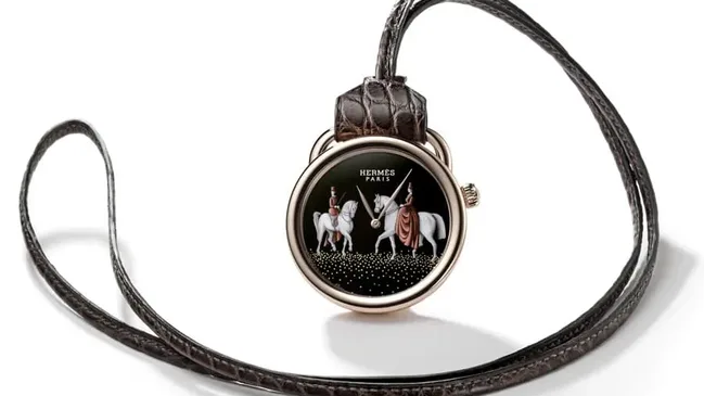 Taschenuhr von Hermès: die Arceau Pocket Amazones