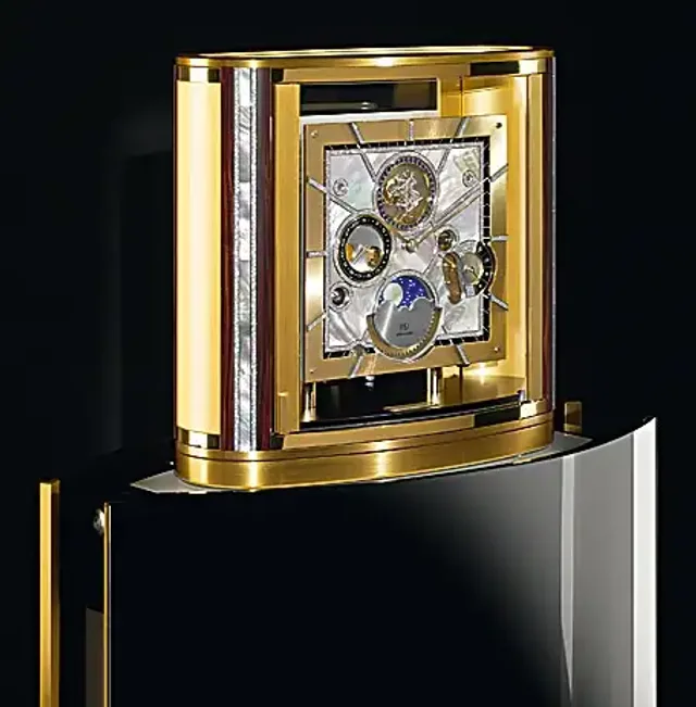 Tischuhr Ellipse von Buben und Zoerweg