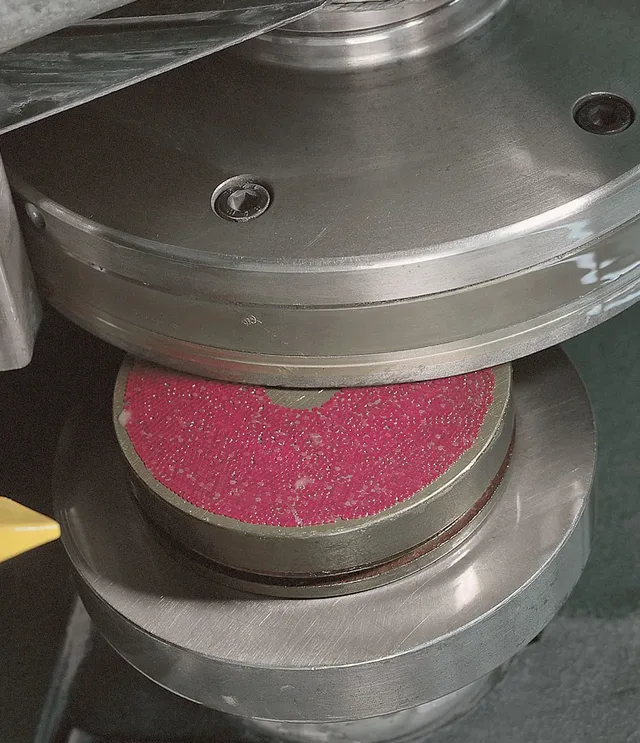 Uhrensteine polieren