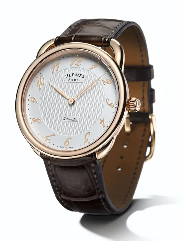 Mit eigenem Werk: die Arceau Automatique von Hermès