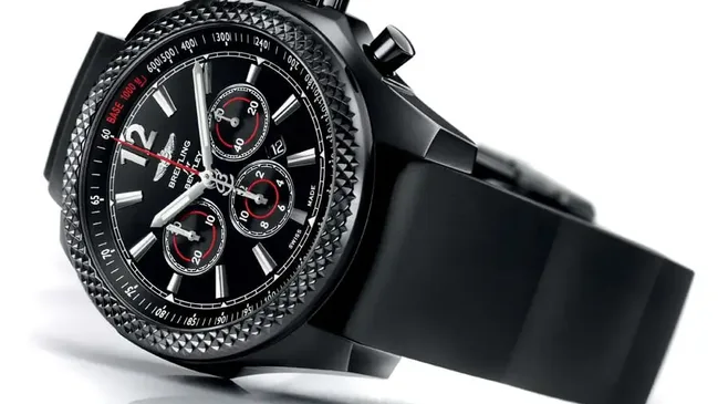 Rennsportaffin: die Breitling for Bentley Barnato 42 Midnight Carbon