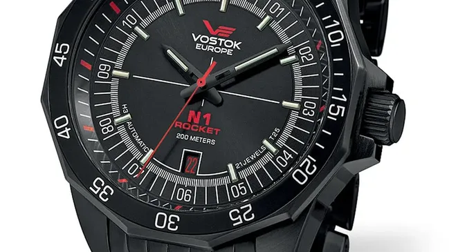 Die Rocket N1 von Vostok Europe