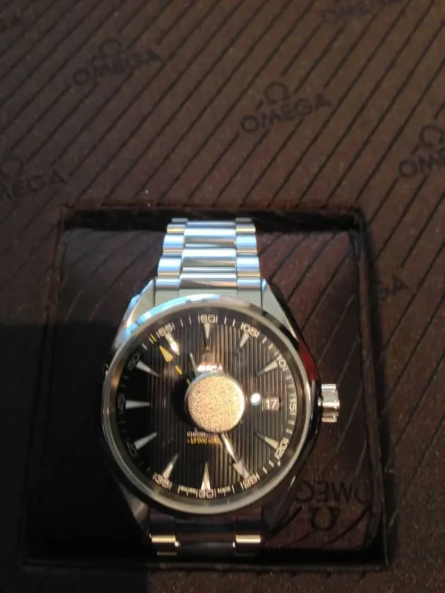 Omega Seamaster Aqua Terra 15000 Gauss mit Magnet