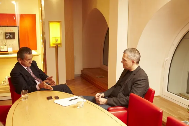 Urquhart und Bucher beim Chronos-Interview