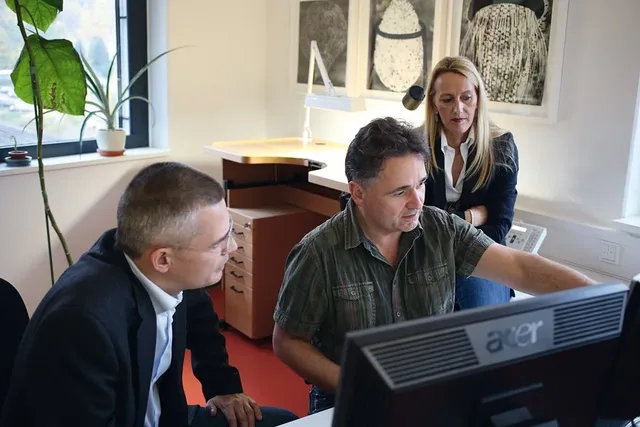 Konstrukteur Jens Schneider erklärt das Kaliber 100.0