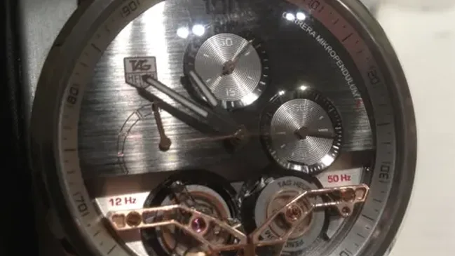 Zwei Magnet-Tourbillons: Konzeptstudie MikropendulumS von TAG Heuer