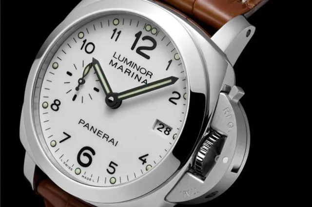 Panerai: Luminor Marina 1950 3 Days Automatic 42 mm, 2013