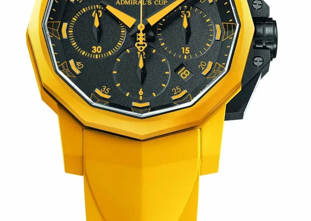 Admiral's Cup Challenger 44 Chrono Rubber in gelb