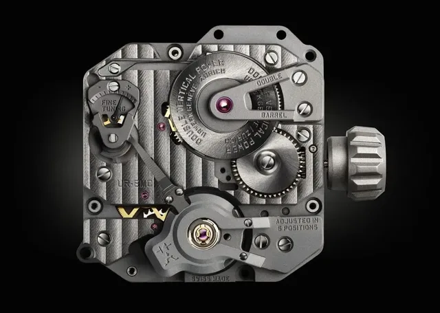 Urwerk: Neues Manufakturwerk EMC
