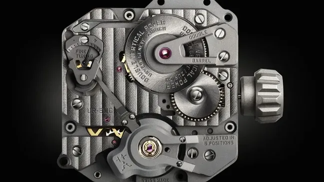 Urwerk: Neues Manufakturwerk EMC