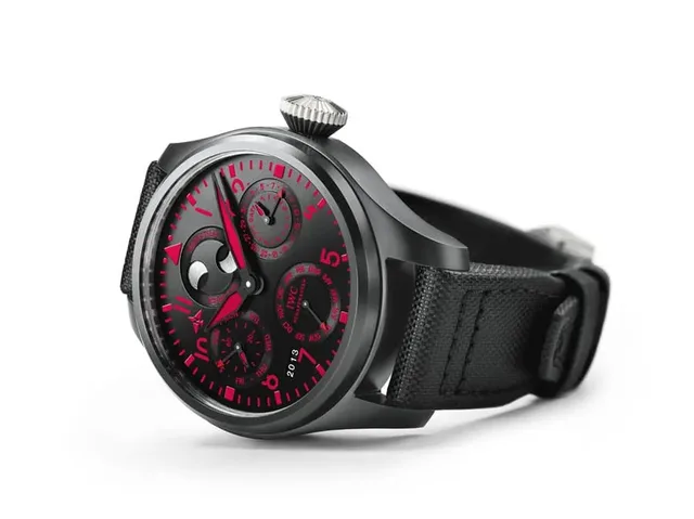 IWC: Große Fliegeruhr Perpetual Calendar Top Gun Boutique Edition