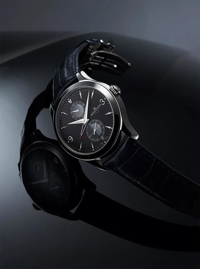 Jaeger-LeCoultre: Master Hometime Aston Martin