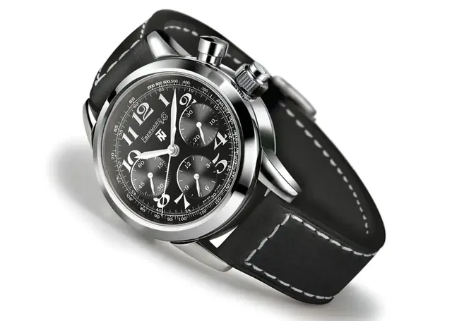 Eberhard & Co: Vanderbilt Cup Naked