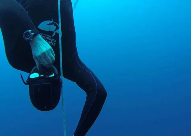 Oris Aquis Depth Gauge beim Apnoe-Tauchen