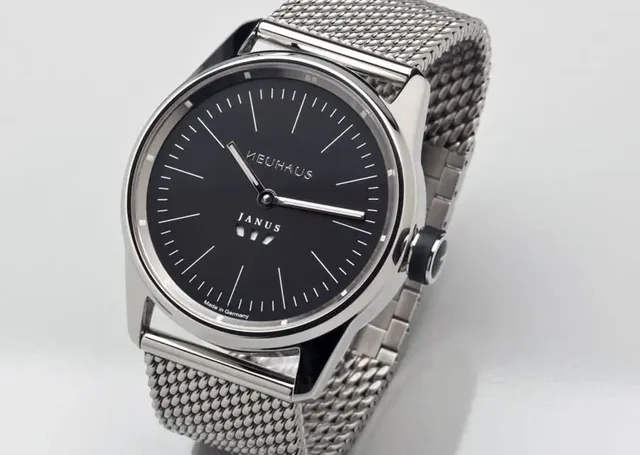 Neuhaus: Janus Minimal