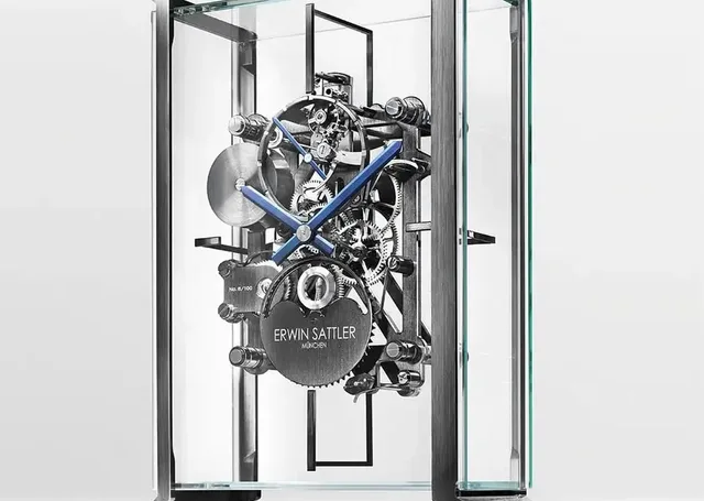 In eigenständigem Design und mit ihrem völlig neuen Kaliber ist diese Uhr ein richtiges Kunstwerk.