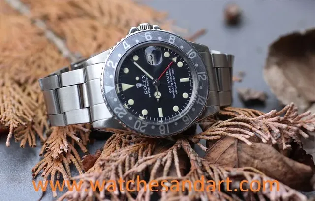 Rolex GMT Master 1675 mit schwarzer Lünette in gefadetem Zustand