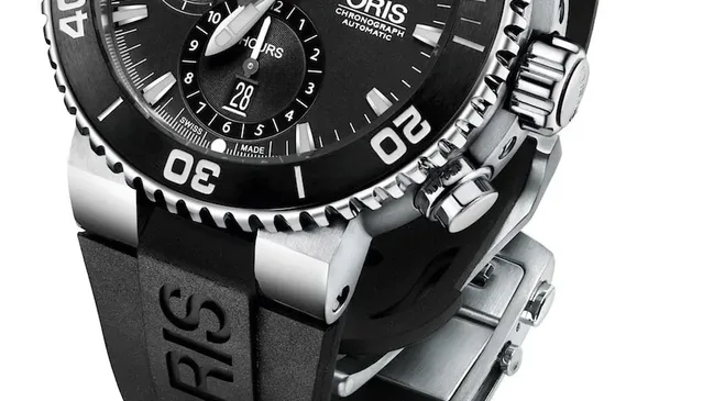 Oris stellt unter anderem einen neuen Aquis Chronograph vor.