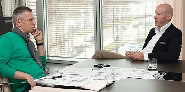 Chronos-Chefredakteur Rüdiger Bucher und IWC-Designchef Christian Knoop