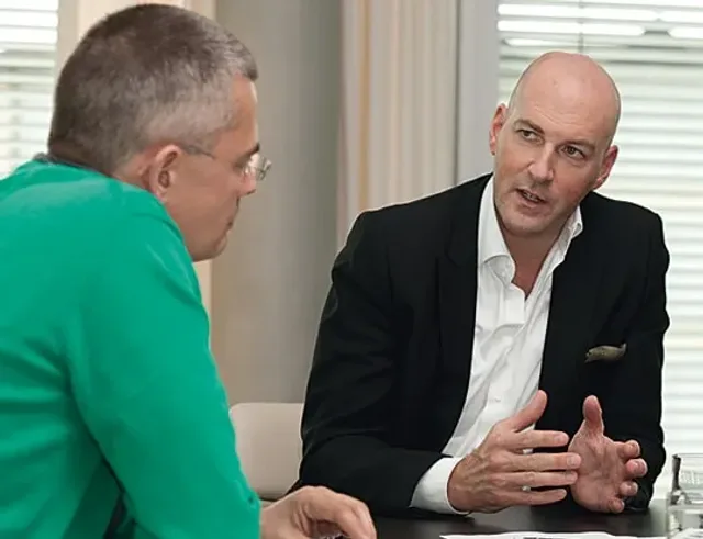 Chronos-Chefredakteur Rüdiger Bucher und IWC-Designchef Christian Knoop