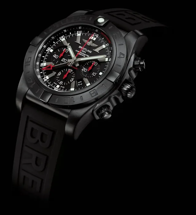Breitling: Chronomat GMT Blacksteel