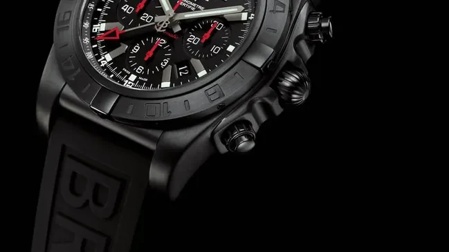 Breitling: Chronomat GMT Blacksteel