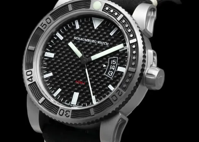 Schaumburg Watch: AQM 4 Carbon