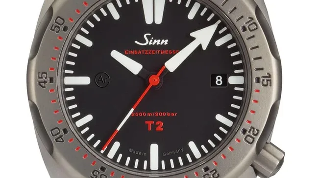 1. Preis der Taucheruhrenwahl: Sinn T2 mit Silikonarmband