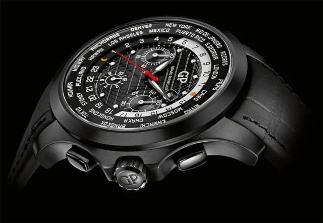 Girard-Perregaux: Traveller WW.TC Titanium DLC