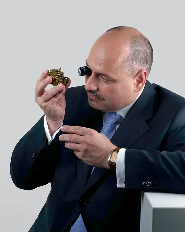 Stefan Muser, Auktionshaus Dr. Crott, schätzt Patek Philippe