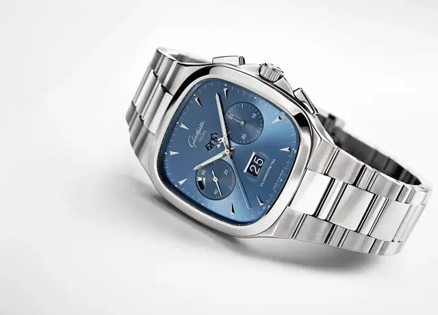 Glashütte Original: Seventies Chronograph Panoramadatum