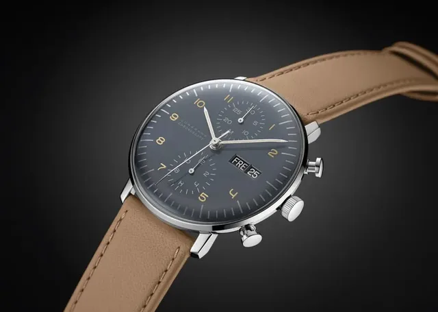 Junghans: Max Bill Chronoscope