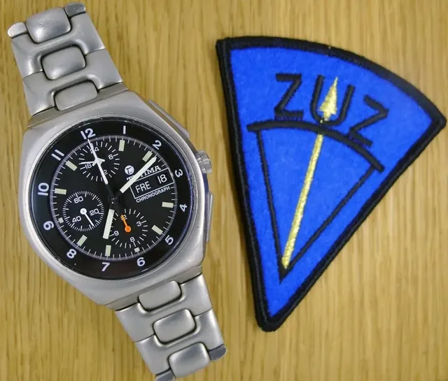 Tutima: Einsatzuhr Ref. 760-02