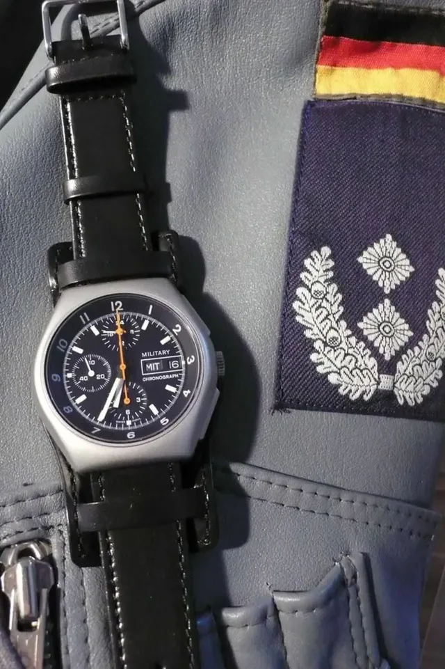 Die Stahlversion der Tutima Military ist seit 1983 der Fliegerchronograph der Bundeswehr.