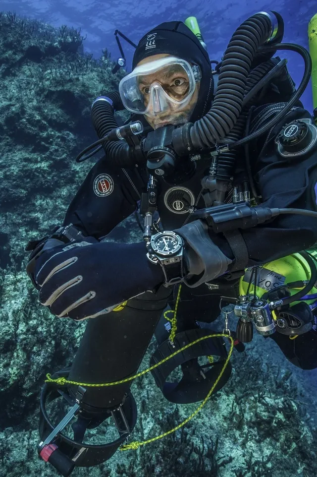 Hublot: Forscher der Unterwasserexpedition mit der Hublot King Power Oceanographic 4000