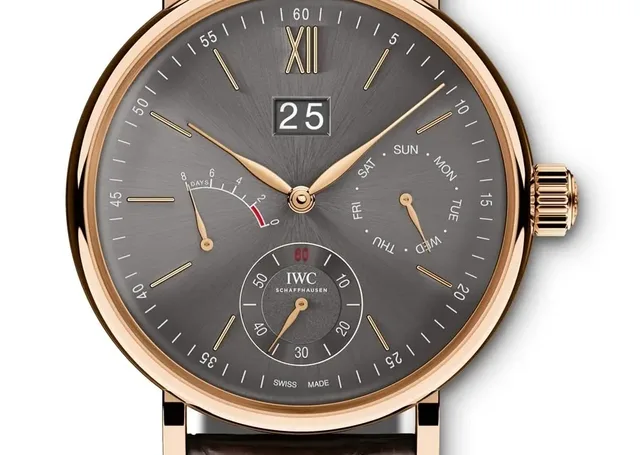 PORTOFINO HAND-WOUND DAY &amp; DATE