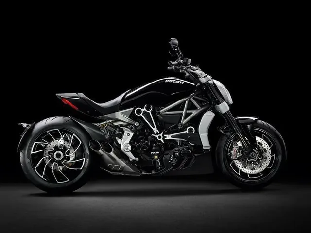 Die Ducati XDiavel war die Designvorlage für die neue Tudor Fastrider Black Shield