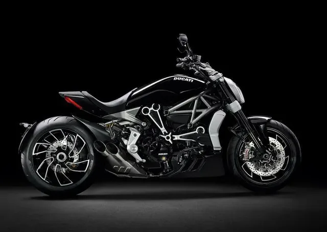 Die Ducati XDiavel war die Designvorlage für die neue Tudor Fastrider Black Shield