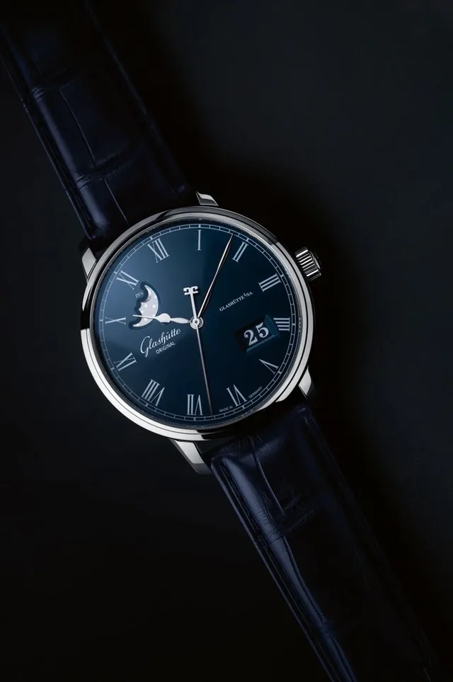 Glashütte Original: Senator Panoramadatum Mondphase