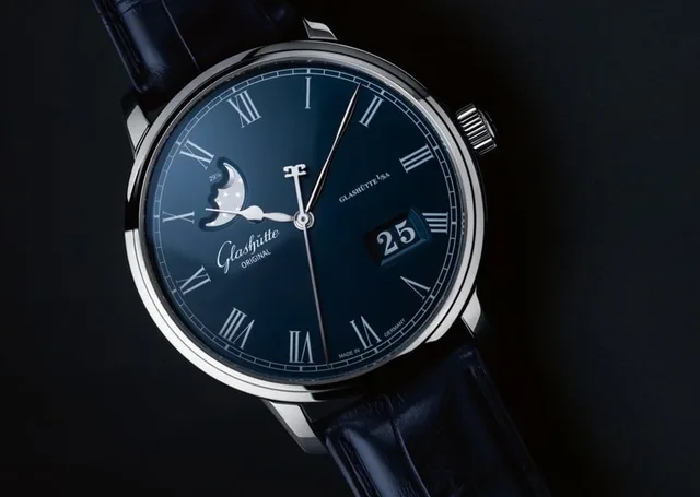 Glashütte Original: Senator Panoramadatum Mondphase