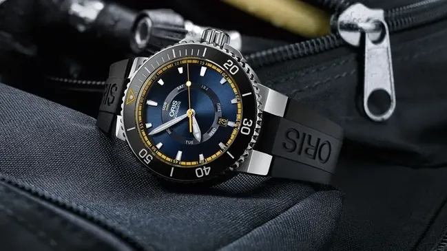 01 735 7673 4185-Set RS_prs_01.tif