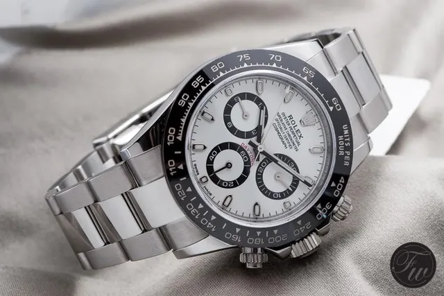 Die Rolex Daytona Referenz 116500 LN misst 40 Millimeter im Durchmesser
