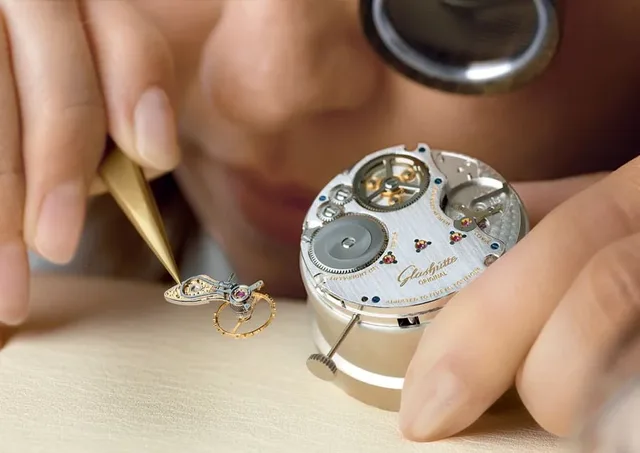 Montage der Hemmungsgruppe