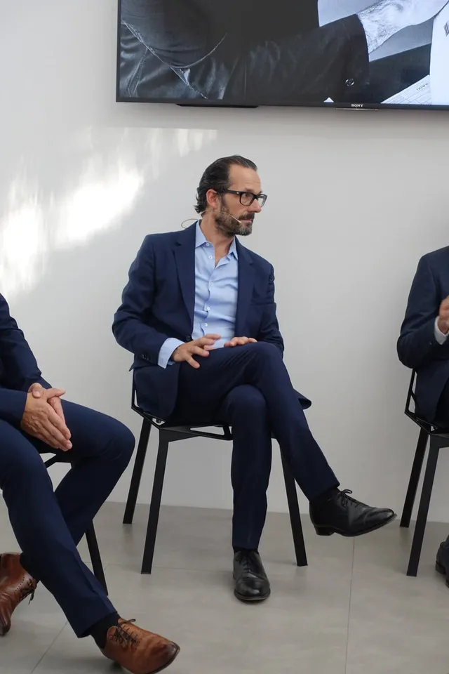 Konstantin Grcic hat die neue Rado Ceramica designt