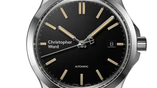 Mit der C65 wurde 2016 auch ein neues Logo bei 9 Uhr vorgestellt, die Uhr ist ab 680 Euro erhältlich und basiert auf dem SW 200-1 von Sellita.