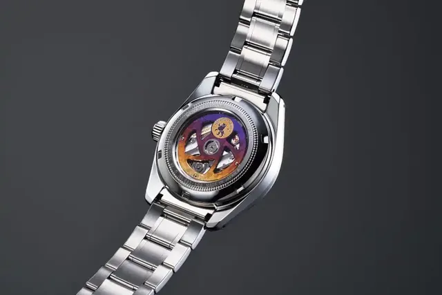 Die Rücksseite der Grand Seiko Hi-Beat 36000 GMT Limited Edition