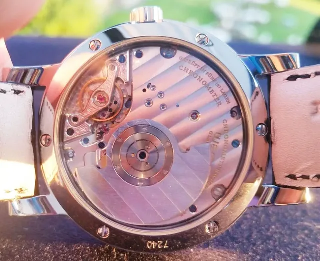 Wempe Glashütte: Werk der Chronometer Automatik