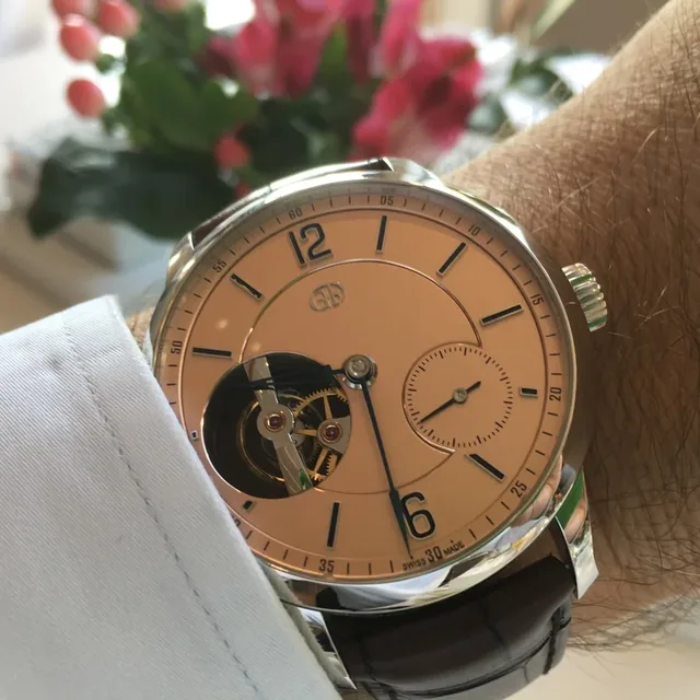 Das Greubel Forsey Tourbillon 24 Secondes Vision am Handgelenk