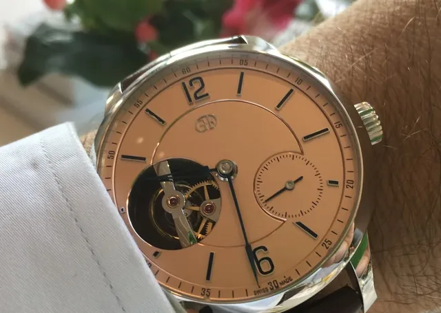 Das Greubel Forsey Tourbillon 24 Secondes Vision am Handgelenk