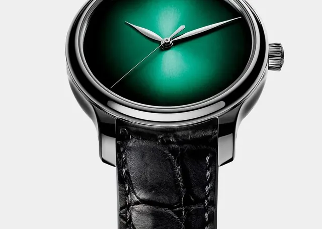 H. Moser & Cie.: Endeavour Centre Seconds Concept Cosmic Green in Weißgold